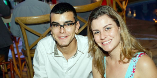 Gustavo Ramos e Aline Eleutério em noite de festa